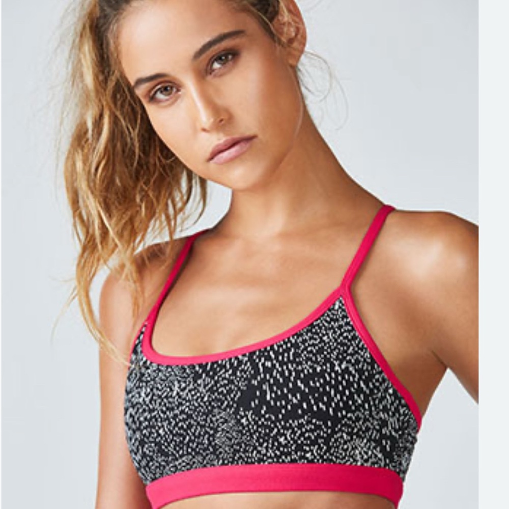 Fabletics reversible Black and Pink Sports Bra Medium Support